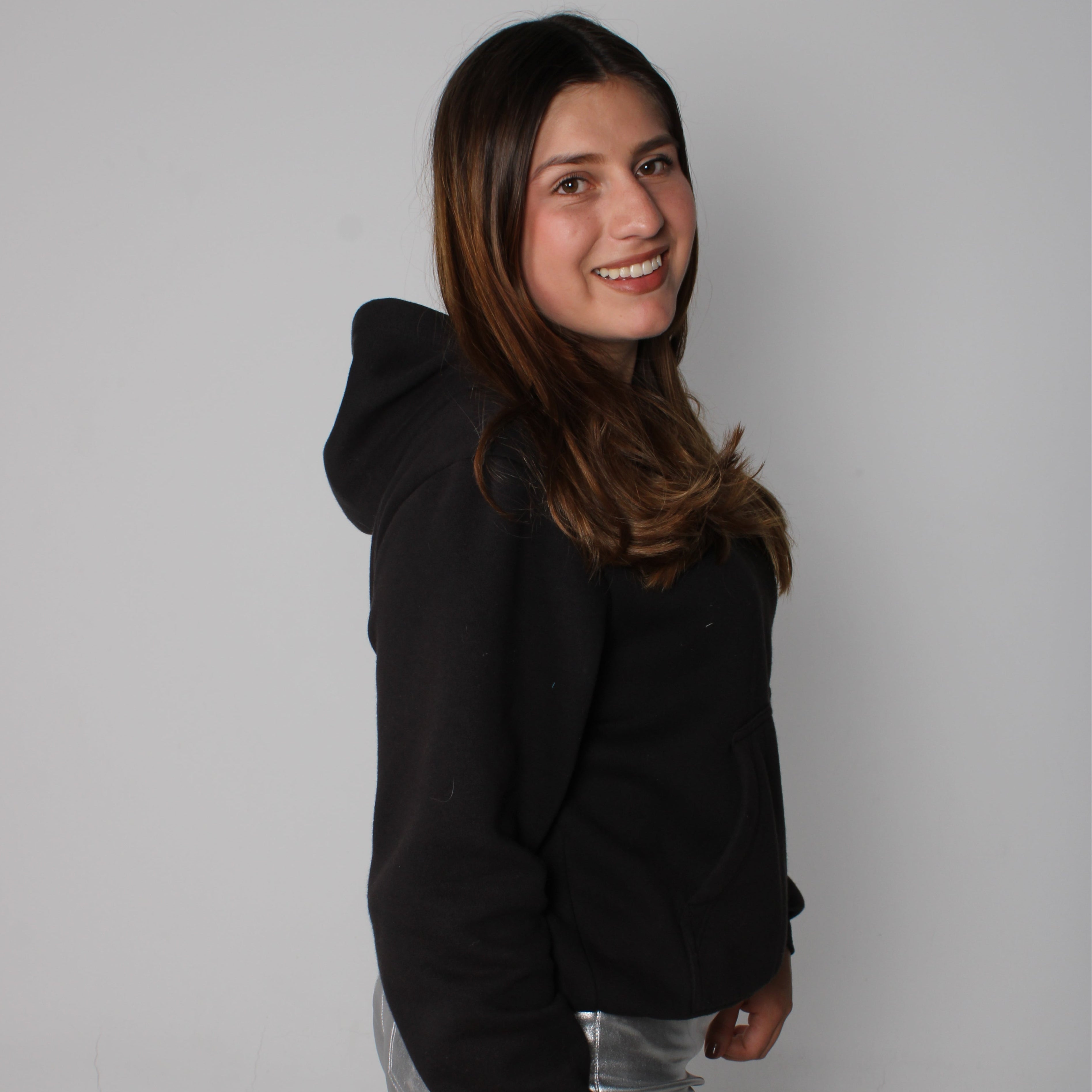 Hoodie No Puedo No Ser Yo Negro