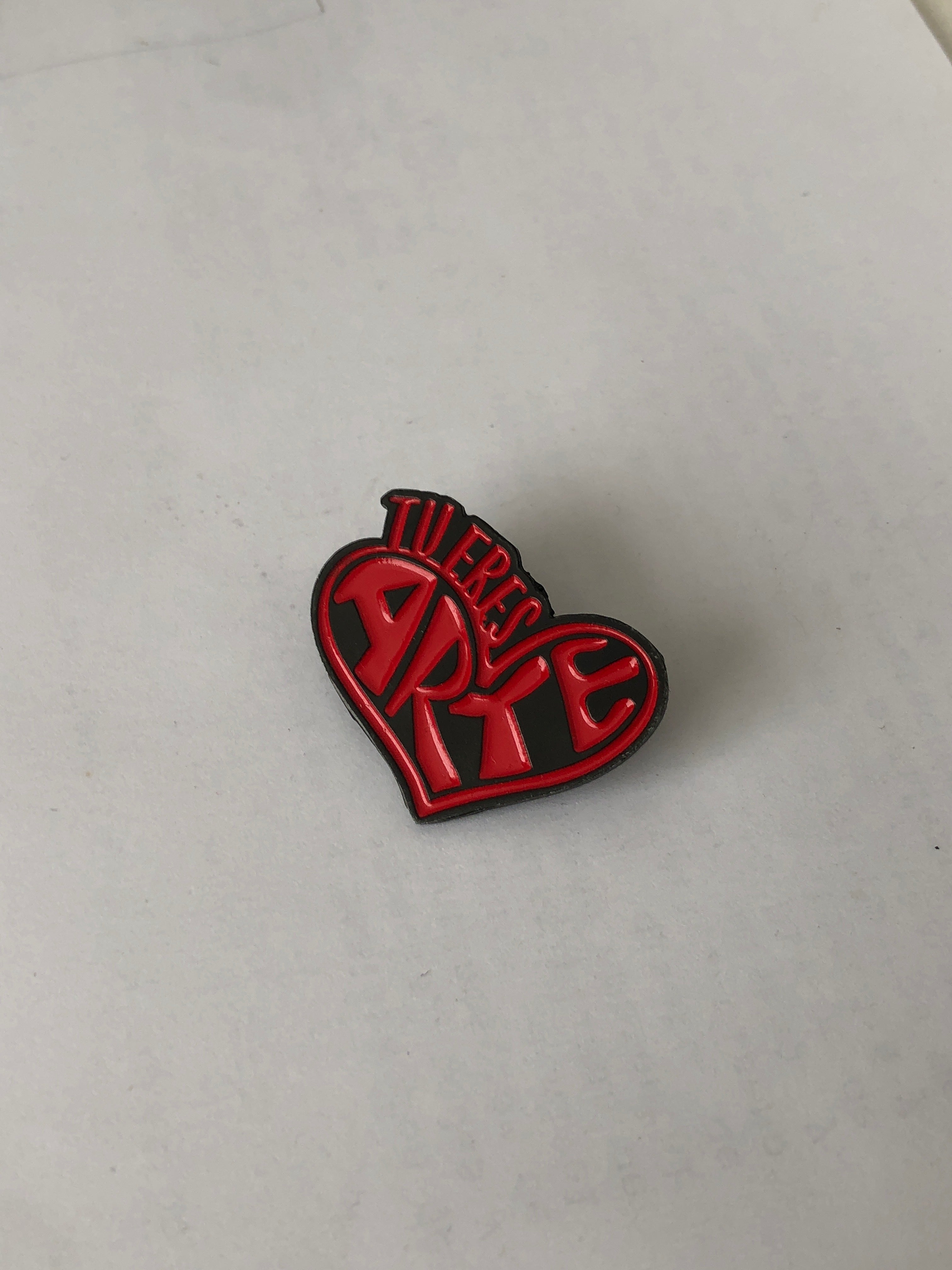 Pin Metálico Tu Eres Arte